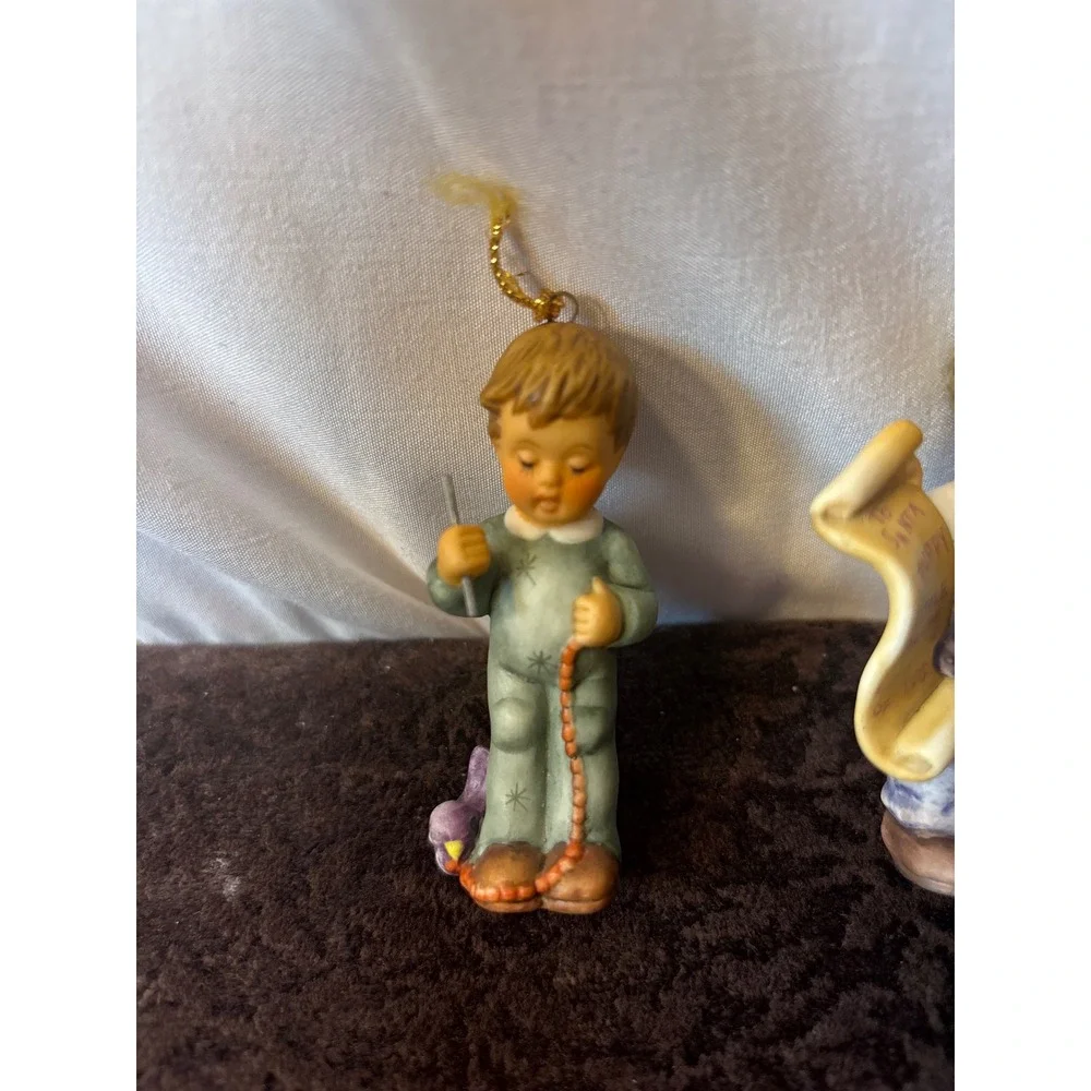 Berta Hummel ornaments, lot of‎ 3.